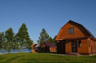 Дома для отпуска Усадьба Ваше Лето дом Мурашки плюс Sobolevshchina Дом с 2 спальнями-21
